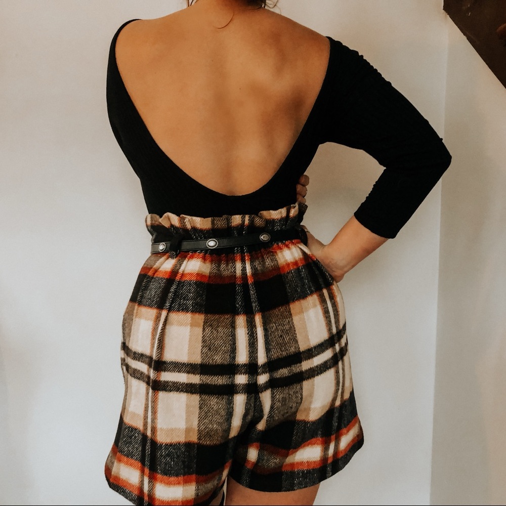 Wool Style Shorts - Picture 2 of 4